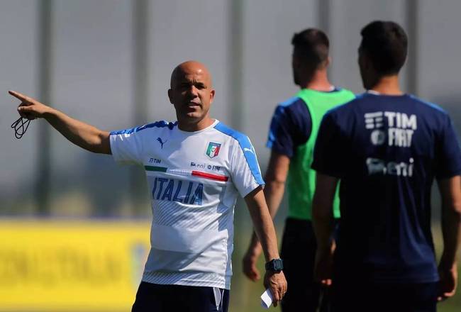 他已经开始 他已经开始