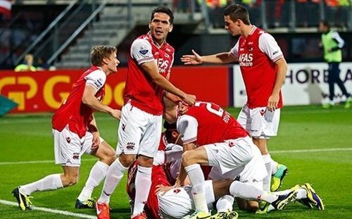 既有对她颜 既有对她颜