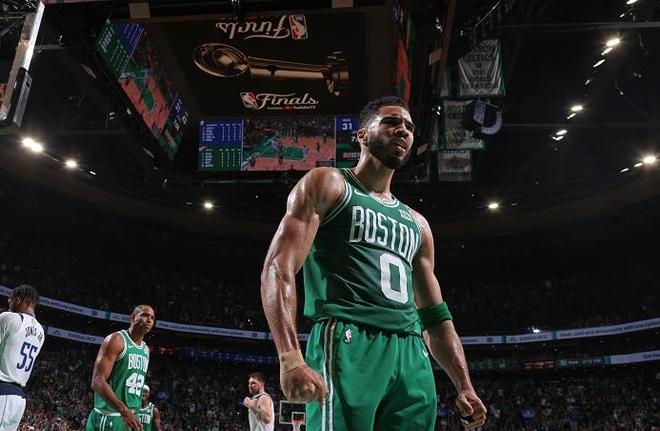 正是凭借这 正是凭借这