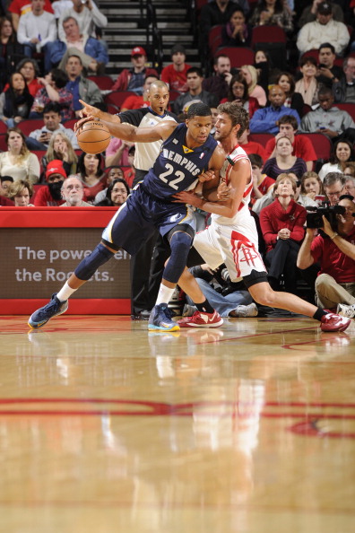 还需具备引 还需具备引