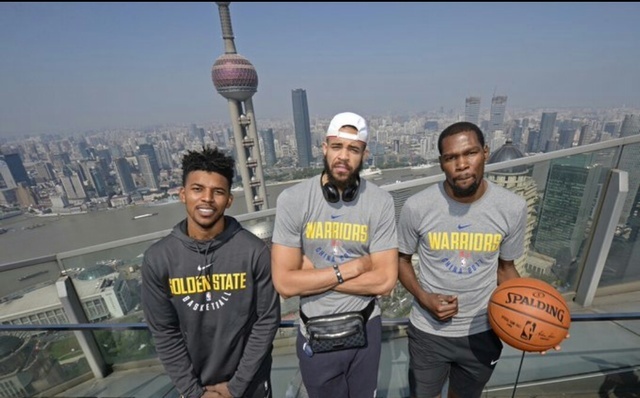防守站位上 防守站位上